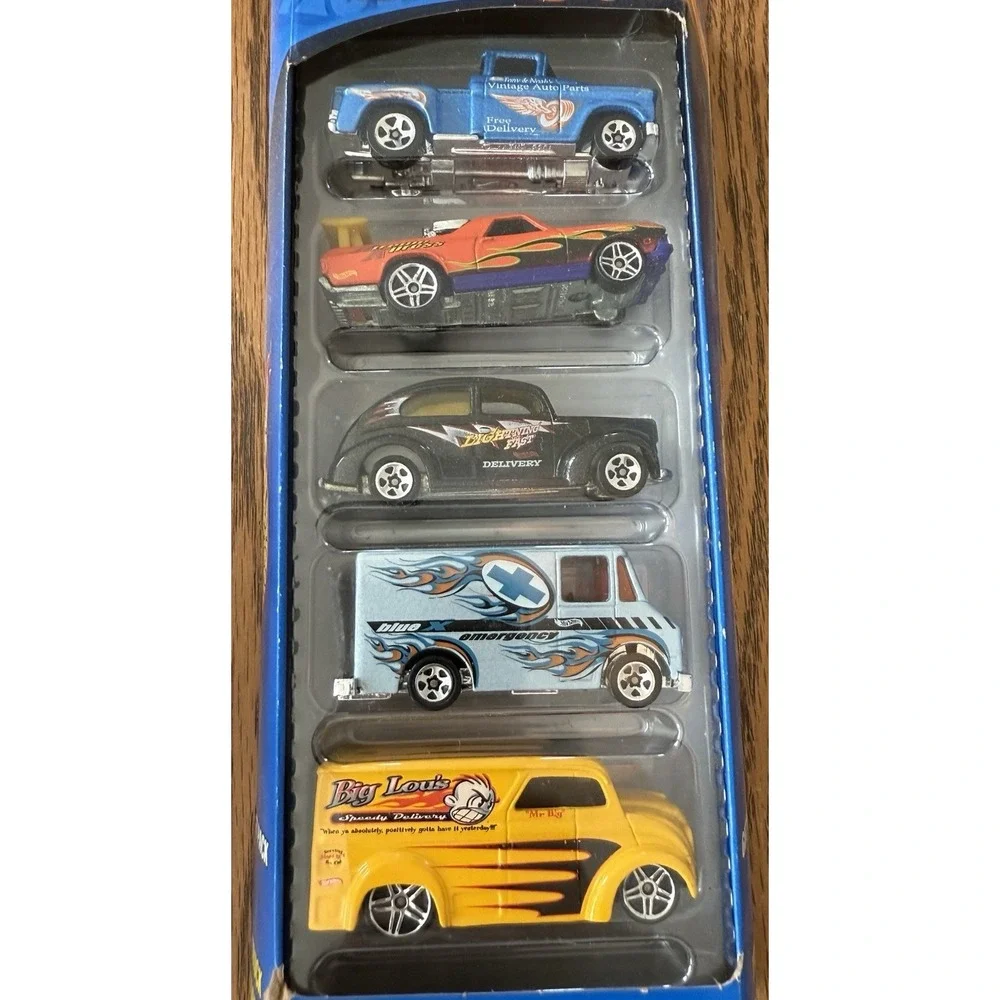 Hot Wheels Gift Pack 5 car Truck Stoppers‎ Die Cast ,1:64,sealed